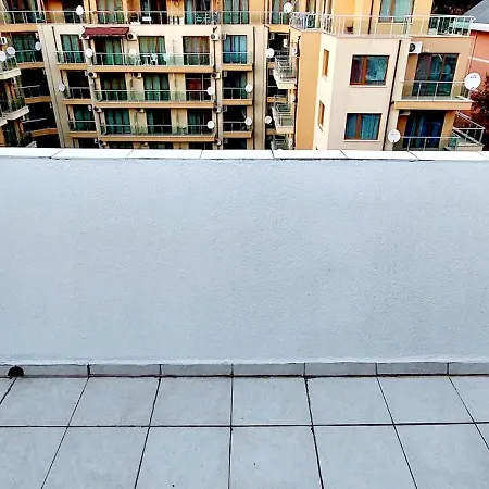 Apartamento Cozy Gerber Sunny Beach